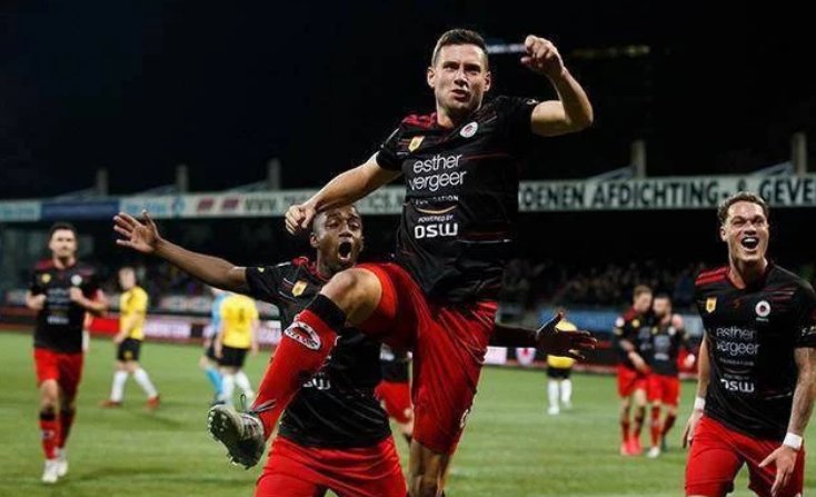 群体增长迅 群体增长迅