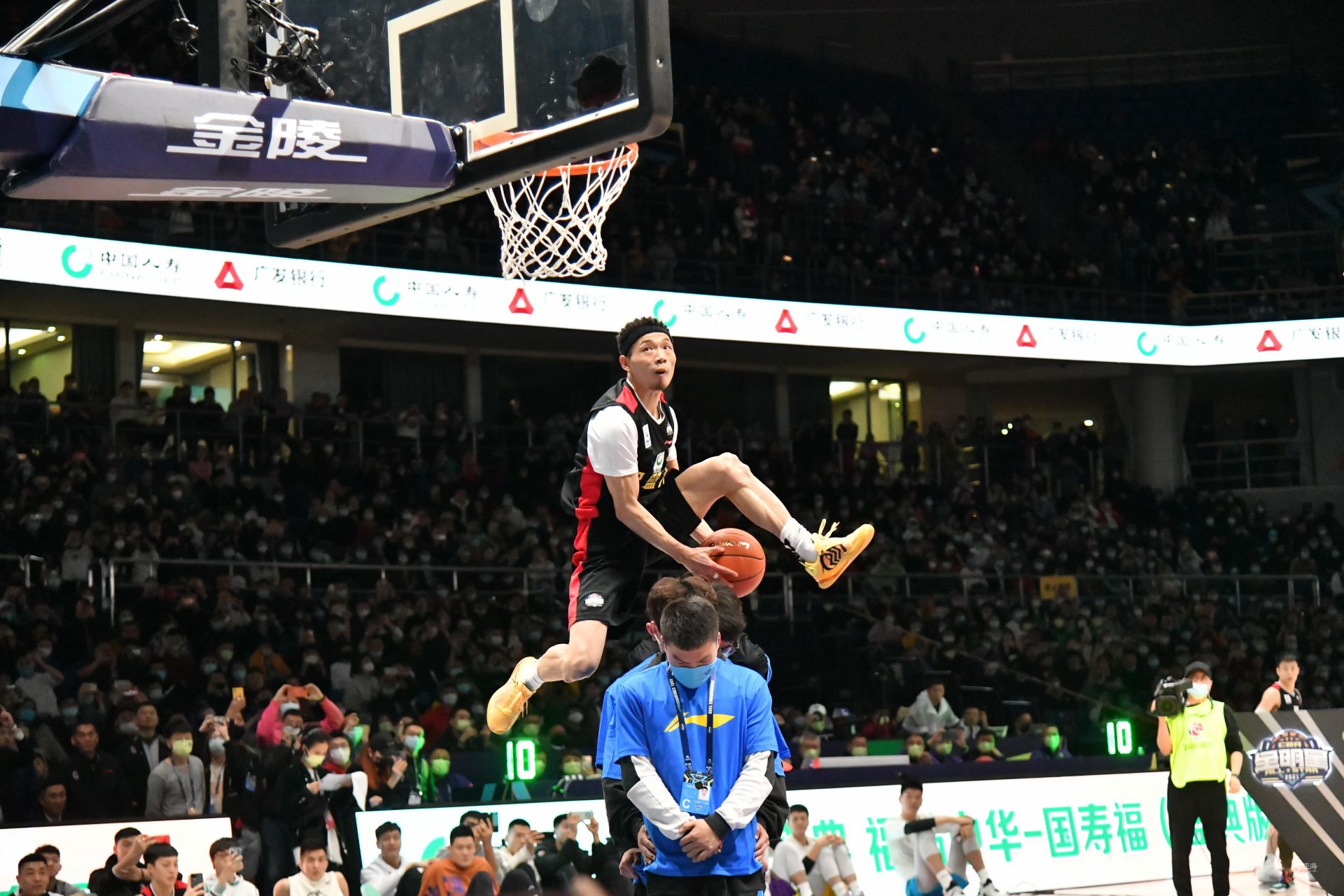 线实力和攻 线实力和攻